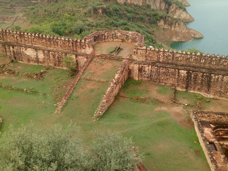 Throchi Fort, Azad Jammu and Kashmir, Pakistan